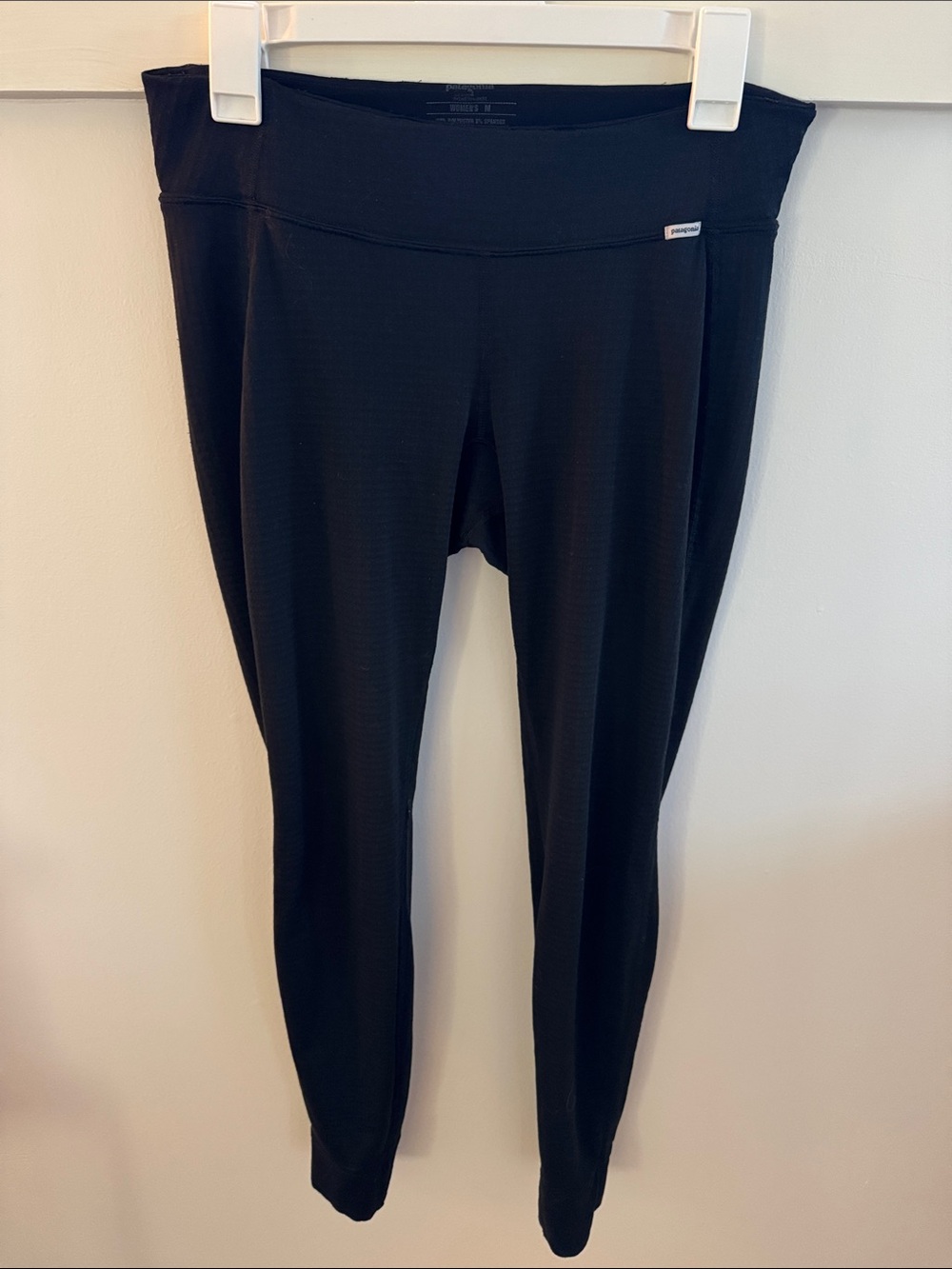 Patagonia Capilene Women’s Midweight Base Layer Leggings Black Thermal Size M